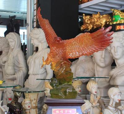 鵬程萬里，雄鷹展翅——老鷹工藝品創(chuàng)意擺件 大氣寓意，匠心之禮